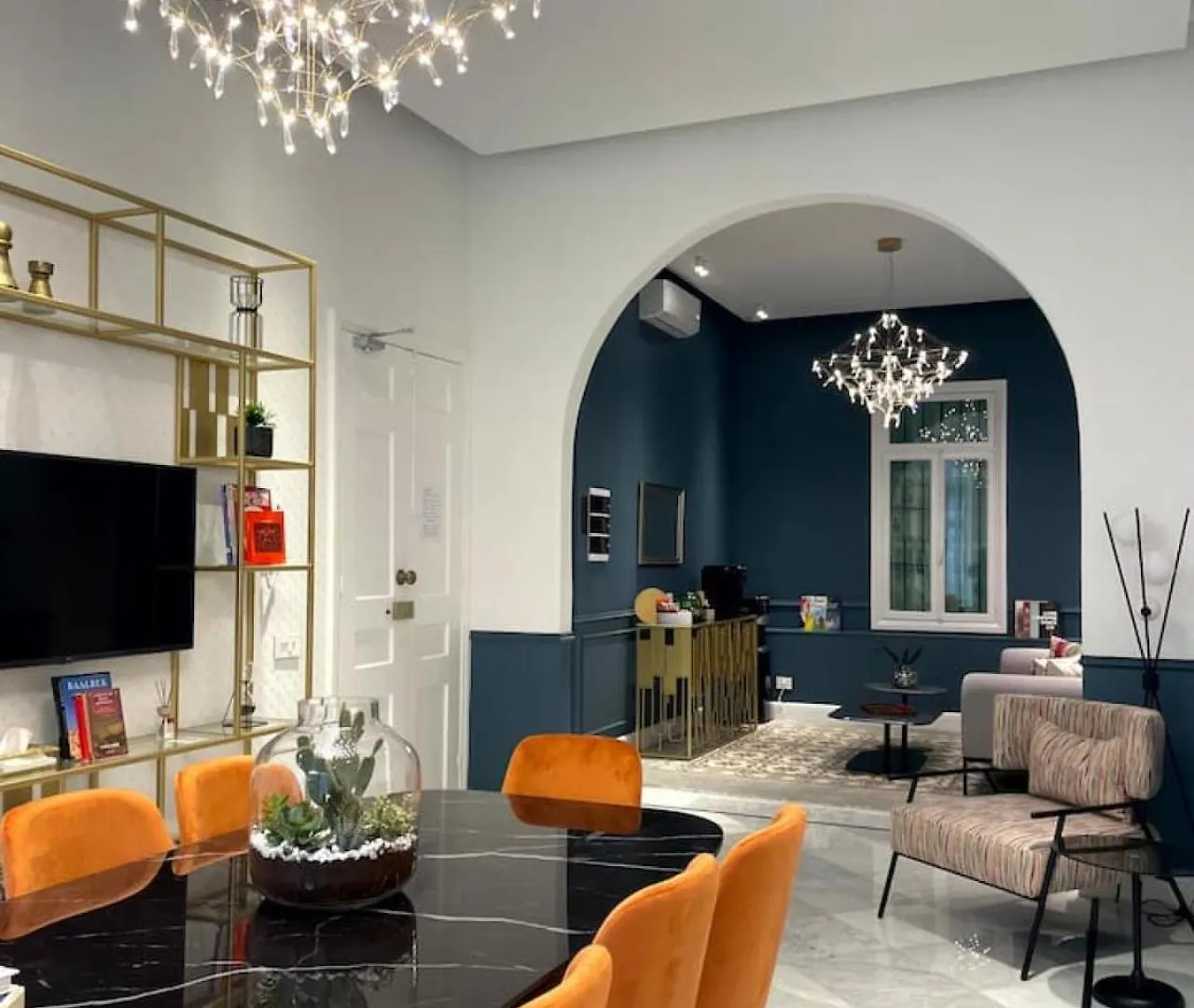 Bhub 5 Bedrooms Guesthouse In Gemmayze location