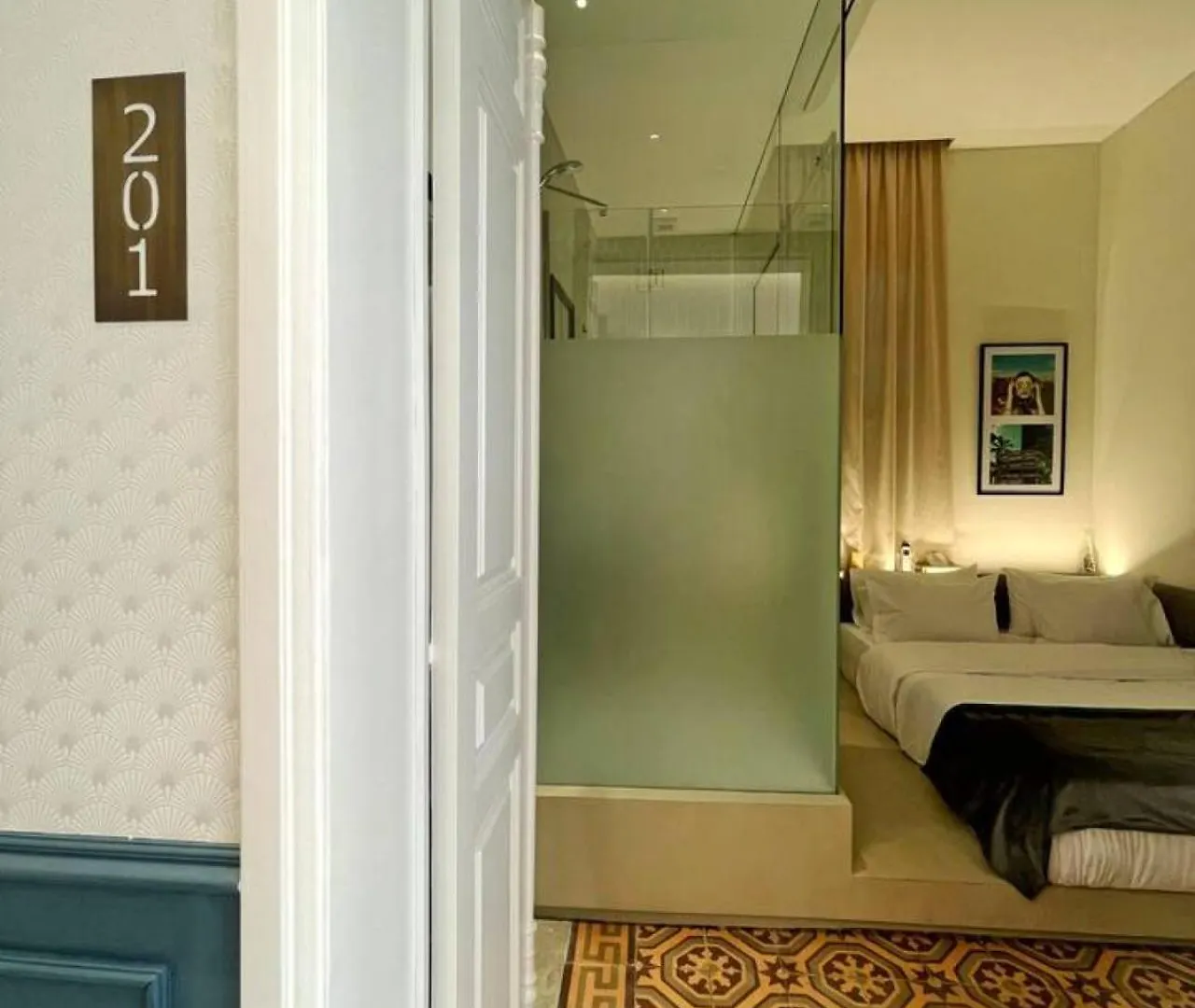Bhub 5 Bedrooms Guesthouse In Gemmayze Beirut 0*,